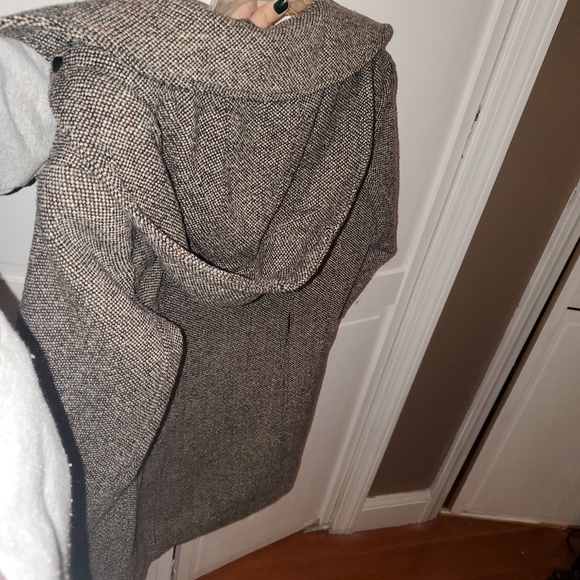 Jacket - Picture 4 of 4